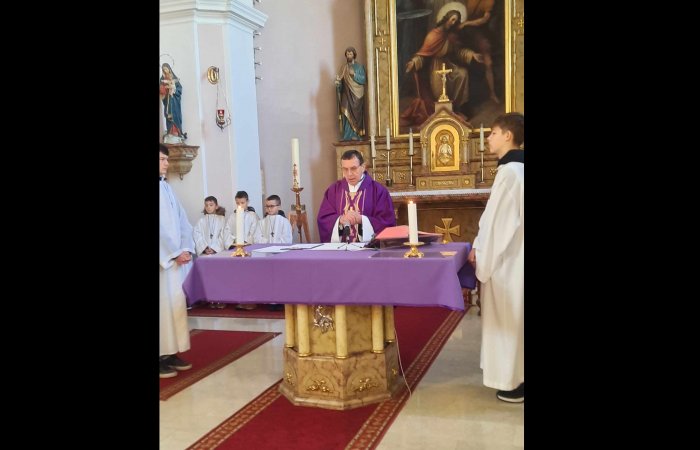 Gyertyagyújtás a vitnyédi templomban - 2023.