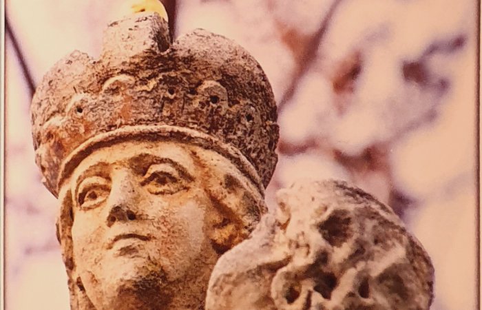 Könyvbemutató a plébánián