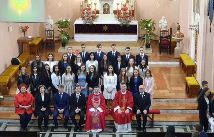 Bérmálás - Páli Szent Vince Iskolaközpont - 9. osztály