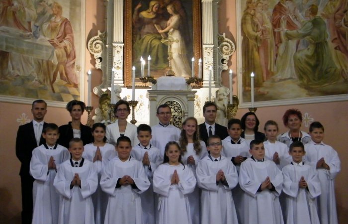 Elsőáldozás Kapuváron