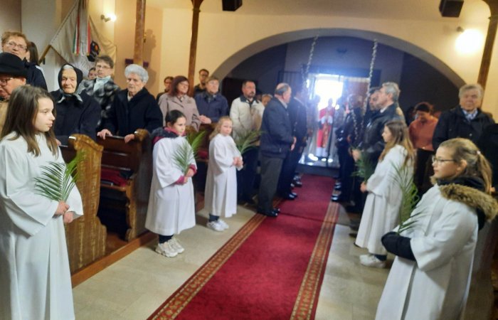 Virágvasárnap ünnepe Vitnyéden